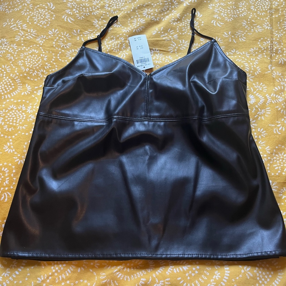 NWT Abercrombie- Pleather top, xs